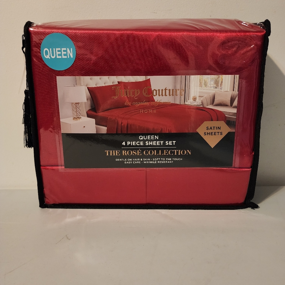 Juicy Couture Red Velvet Rose Collection 4 Piece Queen Size Sheet Set